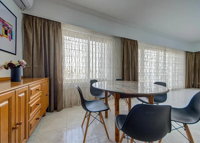 Coastal Gem With Stunning Sea Views By 360 Estates