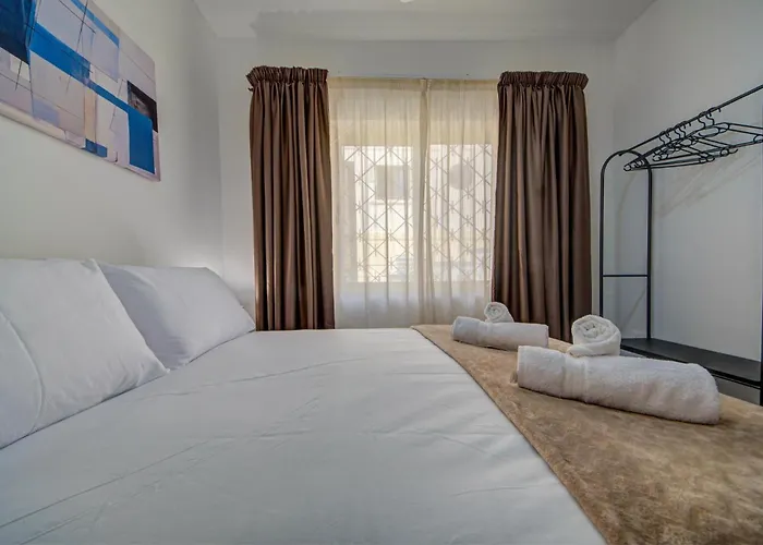 Coastal Gem With Stunning Sea Views By 360 Estates *