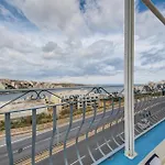Coastal Gem With Stunning Sea Views By 360 Estates * 圣保罗湾城