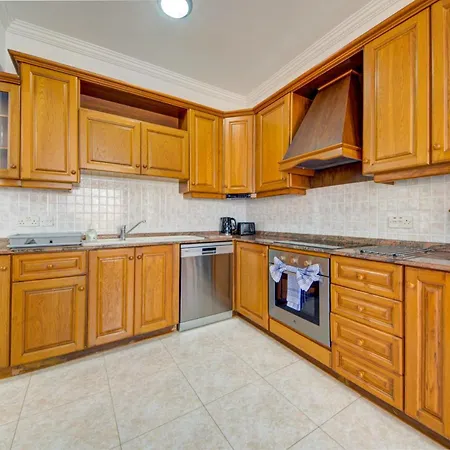 Coastal Gem With Stunning Sea Views By 360 Estates * خليج سانت بول