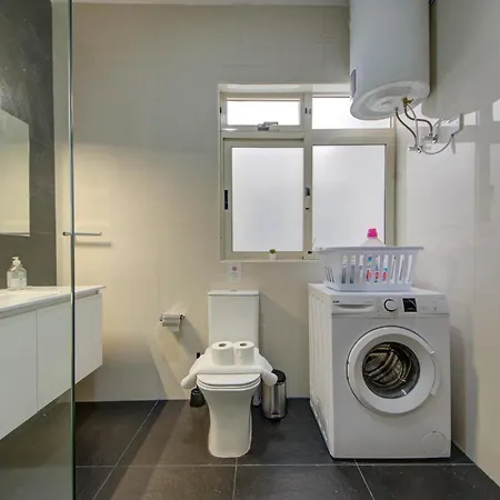 Coastal Gem With Stunning Sea Views By 360 Estates Appartement *