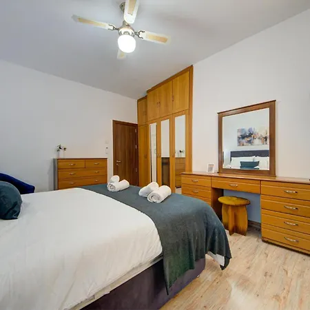 Coastal Gem With Stunning Sea Views By 360 Estates