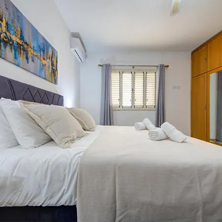 Coastal Gem With Stunning Sea Views By 360 Estates Appartement St. Paul's Bay