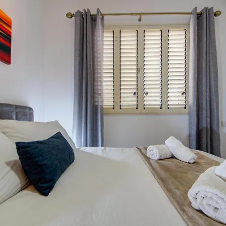 Coastal Gem With Stunning Sea Views By 360 Estates Appartement St. Paul's Bay