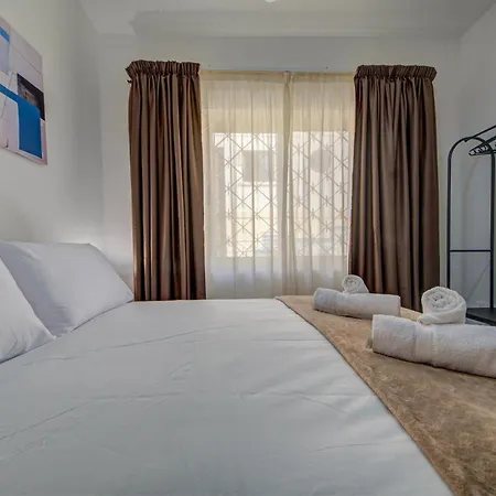 Coastal Gem With Stunning Sea Views By 360 Estates *