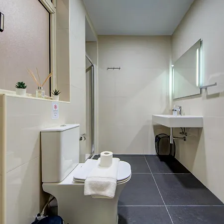 Coastal Gem With Stunning Sea Views By 360 Estates Appartement St. Paul's Bay