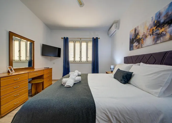 Coastal Gem With Stunning Sea Views By 360 Estates