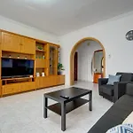 Coastal Gem With Stunning Sea Views By 360 Estates アパート セント・ポールズ・ベイ