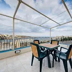Coastal Gem With Stunning Sea Views By 360 Estates アパート セント・ポールズ・ベイ