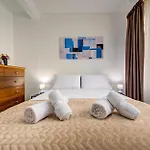 アパート Coastal Gem With Stunning Sea Views By 360 Estates *