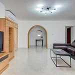 Coastal Gem With Stunning Sea Views By 360 Estates *