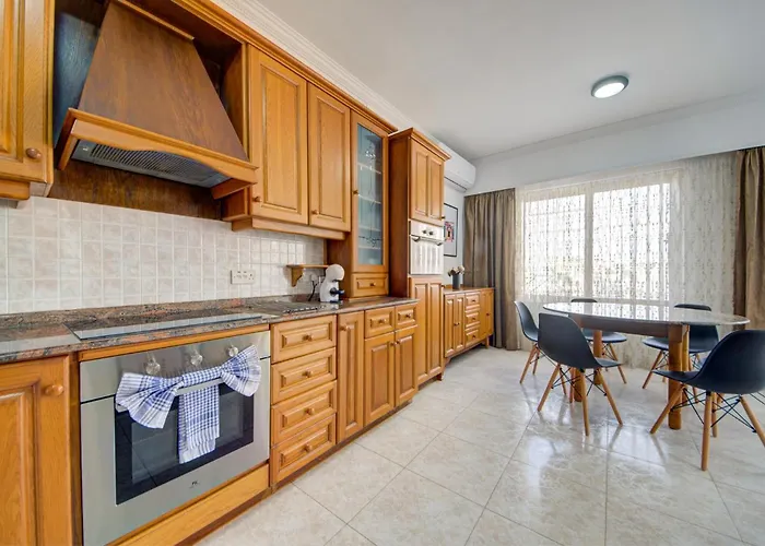 Coastal Gem With Stunning Sea Views By 360 Estates 세인트폴스베이