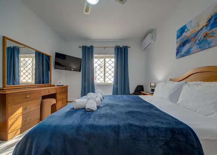 Coastal Gem With Stunning Sea Views By 360 Estates *